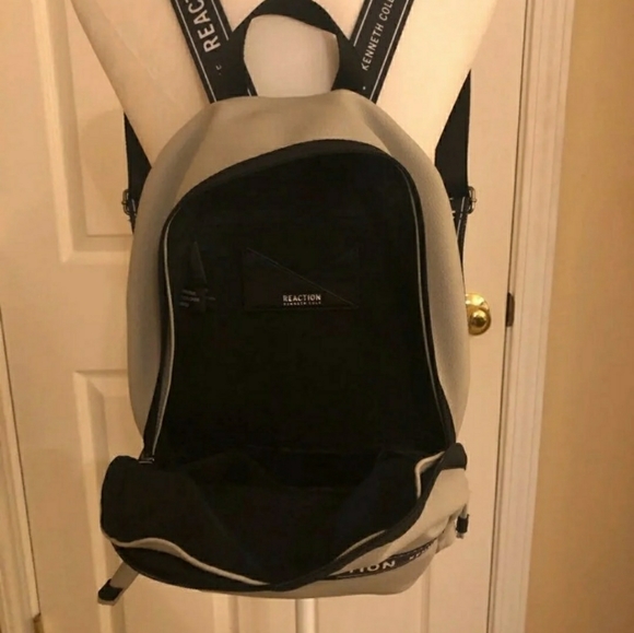 Kenneth Cole - Reaction - Picture 2 of 6